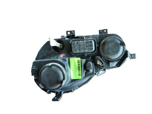 Right headlight VW POLO IV (9N_, 9A_) 1.4 16V | BP29821506C29 