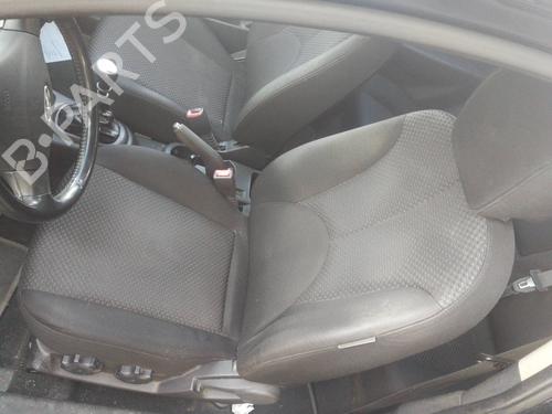 Left front seat HYUNDAI ACCENT III (MC) 1.5 CRDi GLS | BP8624029C15 