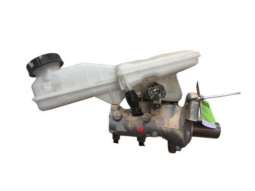 Used Brake master cylinder Brake master cylinder JEEP AVENGER (J2) 1.2 GSE T3 (101 hp) 35900910 35900910