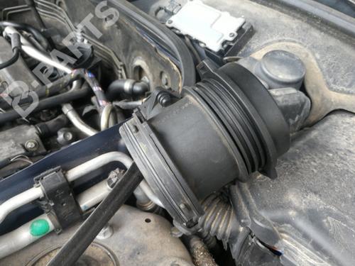 Used Mass air flow sensor Mass air flow sensor MERCEDES-BENZ E-CLASS (W211) E 240 (211.061) (177 hp) 9158650 9158650