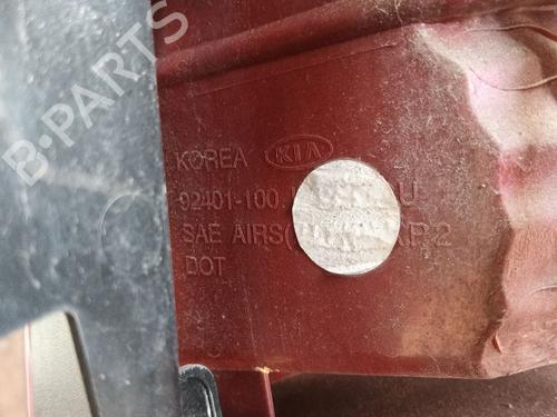 Left taillight KIA CARENS III MPV (UN) 2.0 CRDi 115 | BP30168650C34
