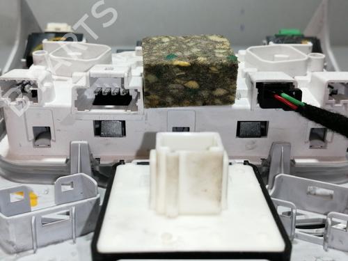 Interior roof light PEUGEOT 3008 II SUV (MC_, MR_, MJ_, M4_) 1.2 THP/ PureTech 130 (MRHNSM, MRHNSU, MRHNSJ, MRHNYW,... | BP7407706I8 