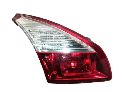 Feu de coffre gauche Feu de coffre gauche RENAULT MEGANE III Hatchback (BZ0/1_, B3_) 1.5 dCi (106 hp) 36429198 36429198