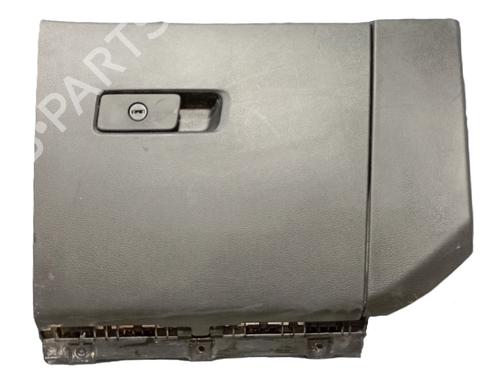glove-box-jeep-renegade-suv-bu-b1-bv-2014-26558184 main image