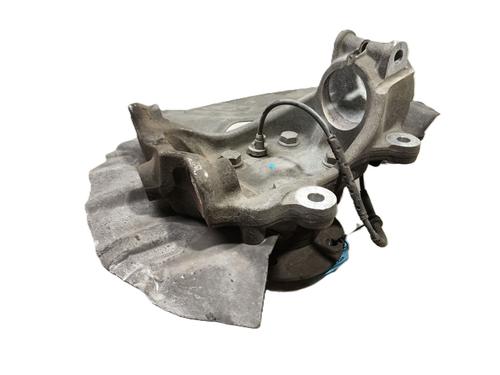 Used Right front steering knuckle BMW 7 (E65, E66, E67) 730 Ld (231 hp) 18956417