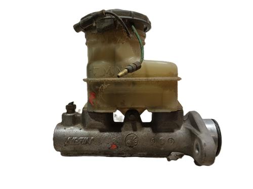 Used Brake master cylinder HONDA CIVIC VI Hatchback (EJ, EK) 1.4 i S (EJ9) (90 hp) 24954013