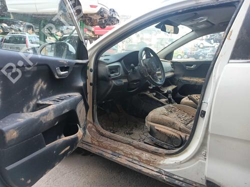 Front bumper KIA STONIC (YB) 1.2 CVVT | BP40493027C7 - Image 18