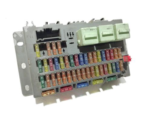 fuse-box-mini-mini-r50-r53-cooper-518030317-2001-2002-2003-2004-2005-2006-8889602 main image