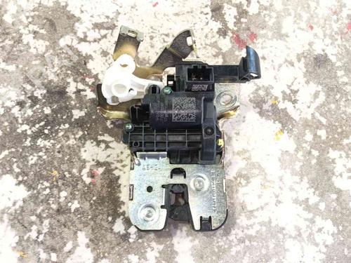 Used Tailgate lock Tailgate lock SEAT ATECA (KH7, KHP) 1.0 TSI (116 hp) 36769220 36769220