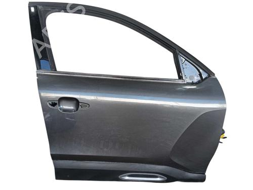 Used Right front door Right front door 39093543 39093543