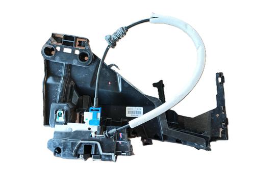 Høyre foran lås LYNK & CO 01 PHEV | BP29749932C97 