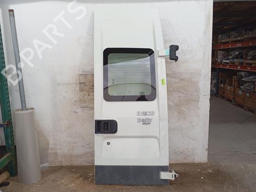 Used Right rear door Right rear door IVECO DAILY III Van 35 S 13 V,35 C 13 V (125 hp) 35952831 35952831