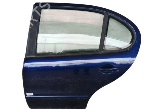 Dør venstre bak SEAT LEON (1M1) 1.9 TDI (130 hp) 16526845
