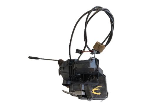 front-right-lock-mercedes-benz-c-class-w203-2000-2001-2002-2003-2004-2005-2006-2007-34377953 main image