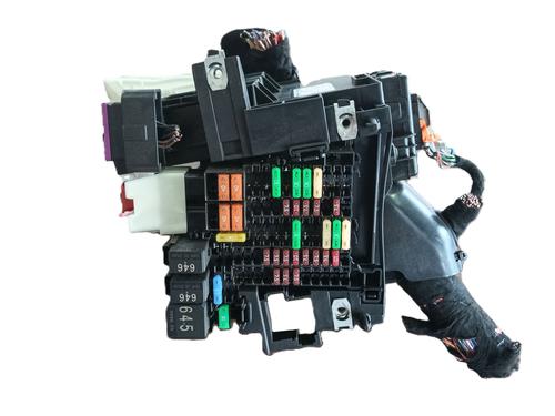 Boîte à Fusibles VW GOLF VIII (CD1, DA1) 1.5 eTSI (116 hp) 30710714