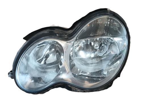 Used Left headlight MERCEDES-BENZ C-CLASS (W203) C 180 (203.035) (129 hp) 28188553