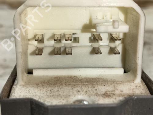 Left front window switch TOYOTA YARIS (_P9_) 1.3 VVT-i (SCP90_, SCP90R) | BP34364271I27 - Image 3