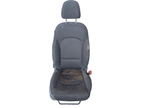 Used Right front seat HYUNDAI i30 (PDE, PD, PDEN) 1.0 T-GDI (120 hp) 32026074