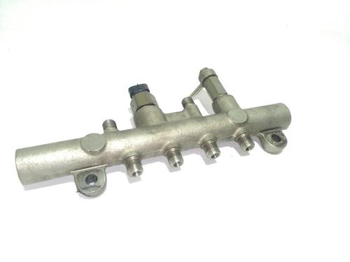 injection-rail-mazda-6-saloon-gg-20-di-gg14-036006e3465-2002-2003-2004-2005-2006-2007-2008-9345520 main image