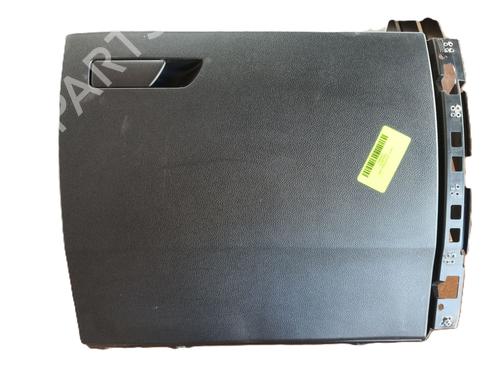 Used Glove box SEAT ATECA (KH7, KHP) 2.0 TDI (150 hp) 30610182