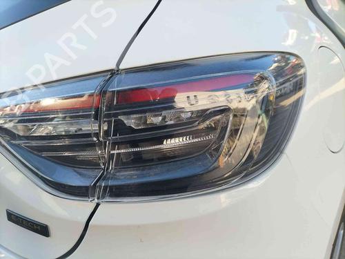 right-taillight-renault-clio-v-b7_-2019-36409824 main image