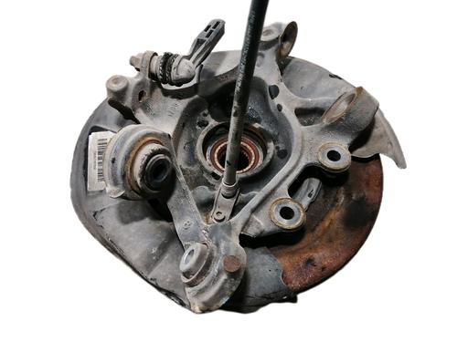 Used Left rear steering knuckle BMW 1 (F20) 116 d (116 hp) 9453237