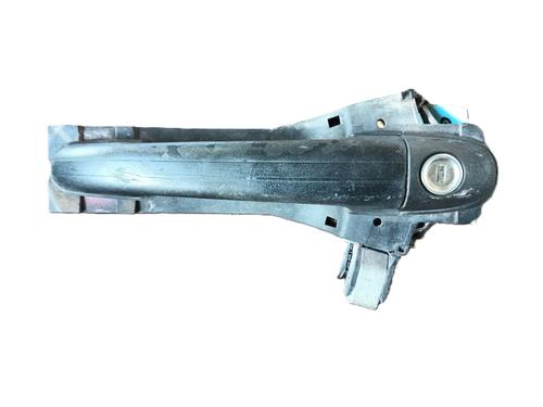 Used Front left exterior door handle MERCEDES-BENZ A-CLASS (W168) A 170 CDI (168.008) (90 hp) 30104136