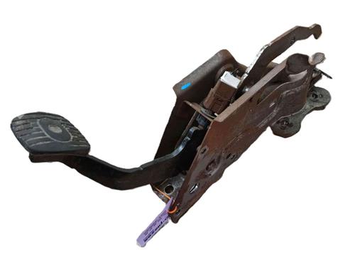 break-pedal-nissan-nv200-van-2010-37172758 main image