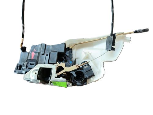 Front right lock MERCEDES-BENZ CLK (C208) CLK 230 Kompressor (208.347) | BP29919571C97