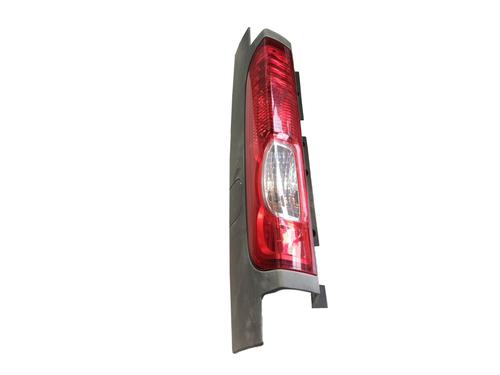 Used Left taillight OPEL VIVARO A Bus (X83) 2.0 CDTI (F7, J7, A07) (114 hp) 31351532