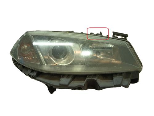 Used Right headlight Right headlight RENAULT MEGANE II (BM0/1_, CM0/1_) 1.6 16V (BM0C, CM0C) (113 hp) 33319866 33319866
