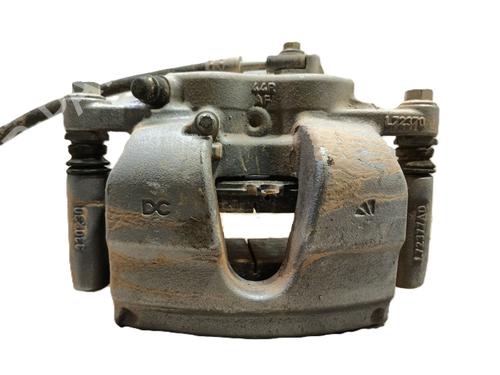 Used Right front brake caliper MERCEDES-BENZ EQA (H243) EQA 250+ (243.702) (190 hp) 29249905