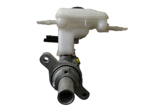 Brake master cylinder PEUGEOT 3008 II SUV (MC_, MR_, MJ_, M4_) 1.6 THP 165 (M45GYW, M45GZW, M45GYV) | BP6113601M77 