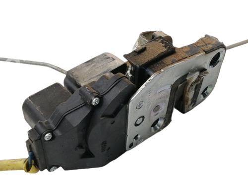 rear-left-lock-kia-sorento-i-jc-25-crdi-2002-2003-2004-2005-2006-2007-2008-2009-2010-2011-9950033 main image