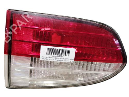 Used Right taillight HYUNDAI H-1 / STAREX Bus (A1) 2.5 TCi (99 hp) 5369715
