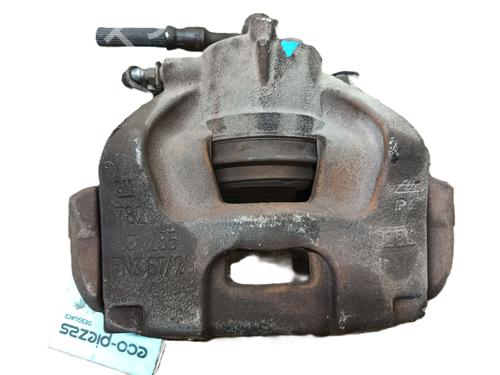 Used Right front brake caliper SAAB 9-3 Estate (E50) 1.9 TiD (150 hp) 30482500