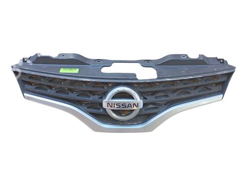 Used Grille NISSAN NV200 Van 1.5 dCi 85 (M20, M20N, M20M) (86 hp) 29114411