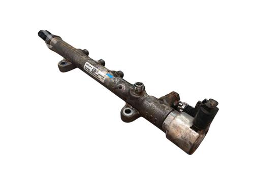 Used Injection rail Injection rail 37198634 37198634