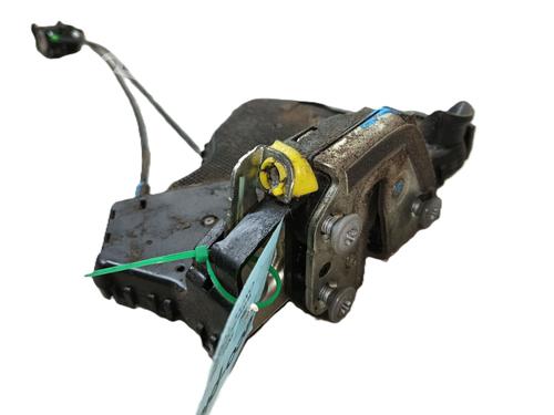 Used Front left lock TOYOTA AVENSIS Estate (_T25_) 2.2 D-4D (ADT251_, ADT251R) (150 hp) 30560624