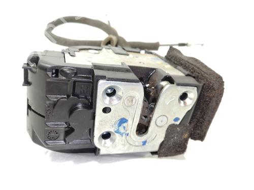 Front right lock NISSAN NV200 / EVALIA Bus  | BP6409525C97 