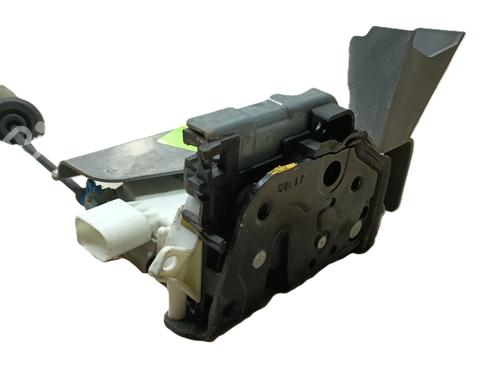 Used Front left lock AUDI Q2 (GAB, GAG) 1.6 TDI (115 hp) 33167964