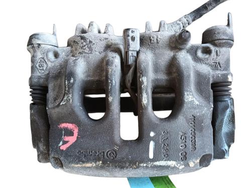 Venstre bremsekaliper foran NISSAN NV400 Van (X62, X62B) dCi 125 (125 hp) 29132066