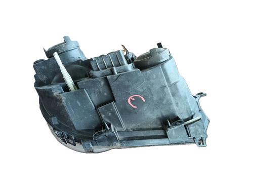 Phare gauche VW POLO IV (9N_, 9A_) 1.4 16V | BP29823023C28