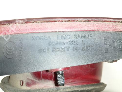 Left tailgate light HYUNDAI SANTA FÉ II (CM) 2.2 CRDi | BP7242334C79 