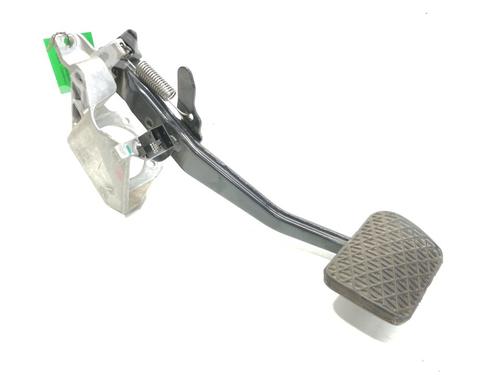 break-pedal-mercedes-benz-e-class-w210-e-270-cdi-210016-a2022901619-1995-1996-1997-1998-1999-2000-2001-2002-2003-8767045 main image