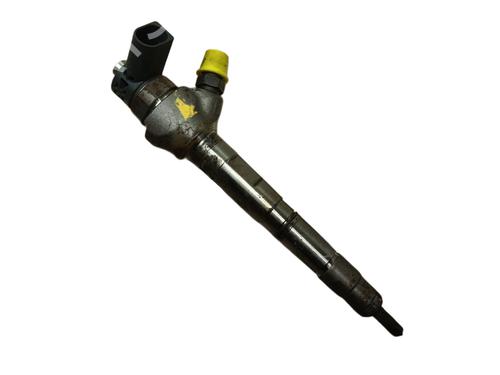 Used Injector SEAT ATECA (KH7, KHP) 2.0 TDI (150 hp) 31610381