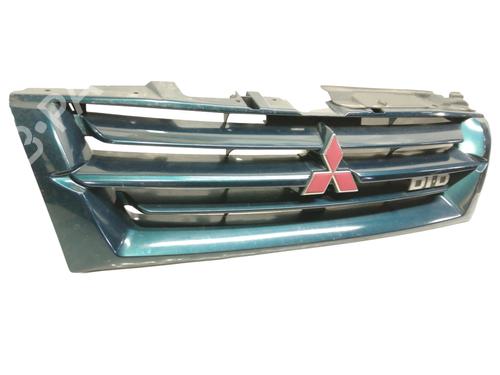 Grill MITSUBISHI PAJERO III (V7_W, V6_W) 3.2 Di-D (V68W, V78W) (165 hp) 10033053