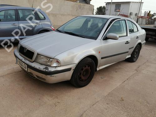 Front left quarter glass SKODA OCTAVIA I (1U2) 1.9 TDI | BP16944649C111 
