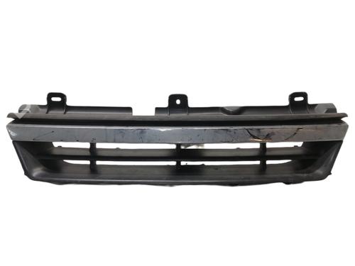 Used Grille Grille OPEL OMEGA A Estate (V87) 2.4 i (F35, M35) (125 hp) 12180210 12180210