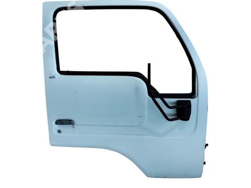 Used Right front door Right front door NISSAN CABSTAR E (TL_, VL_) 120.35, 120.45 (TL0) (120 hp) 10088962 10088962